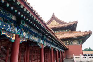 Chinesischer Baustil aus dem wie man es kennt in der Verbotenen Stadt